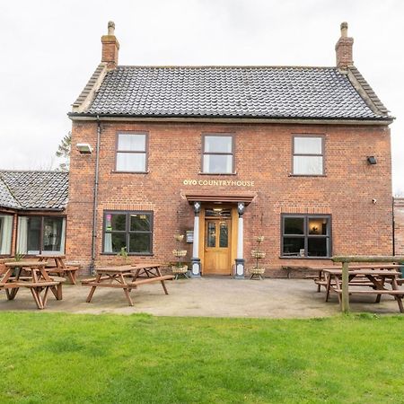 Oyo Elm Farm Country House, Norwich Airport Horsham St Faith Экстерьер фото